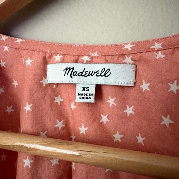 XS Madewell Coral Peach All Over Star Scatter Novelty Print Cotton Wrap Top - Picture 4 of 7